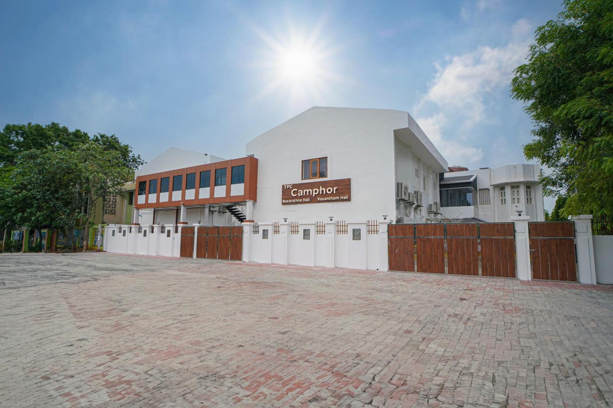 Tpc Camphor Hotel Tiruchirappalli Exterior photo